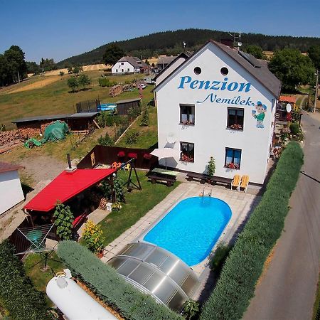 Penzion Nemílek Kolinec Exterior foto
